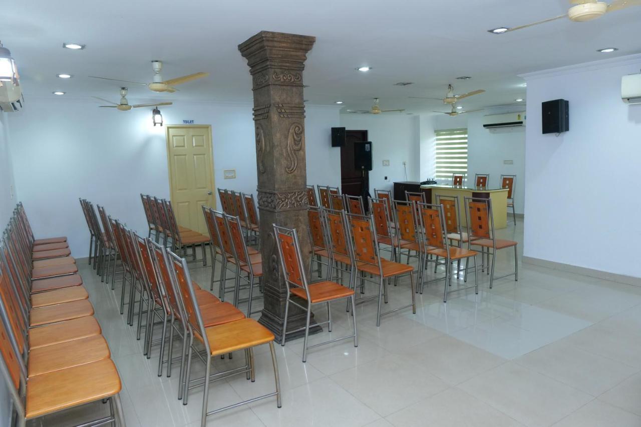 Hotel Lumiere Alappuzha Luaran gambar